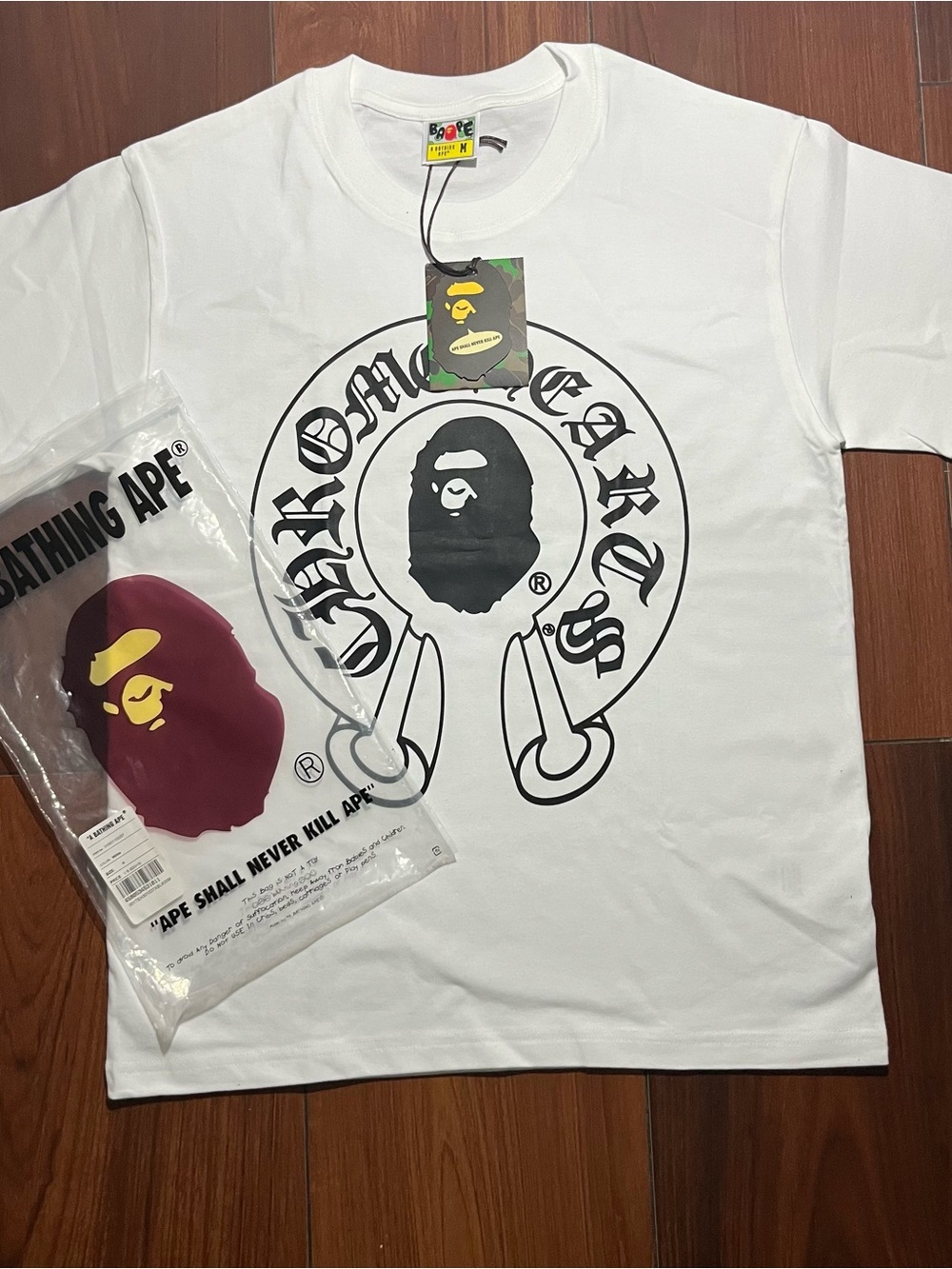 White tee shirt